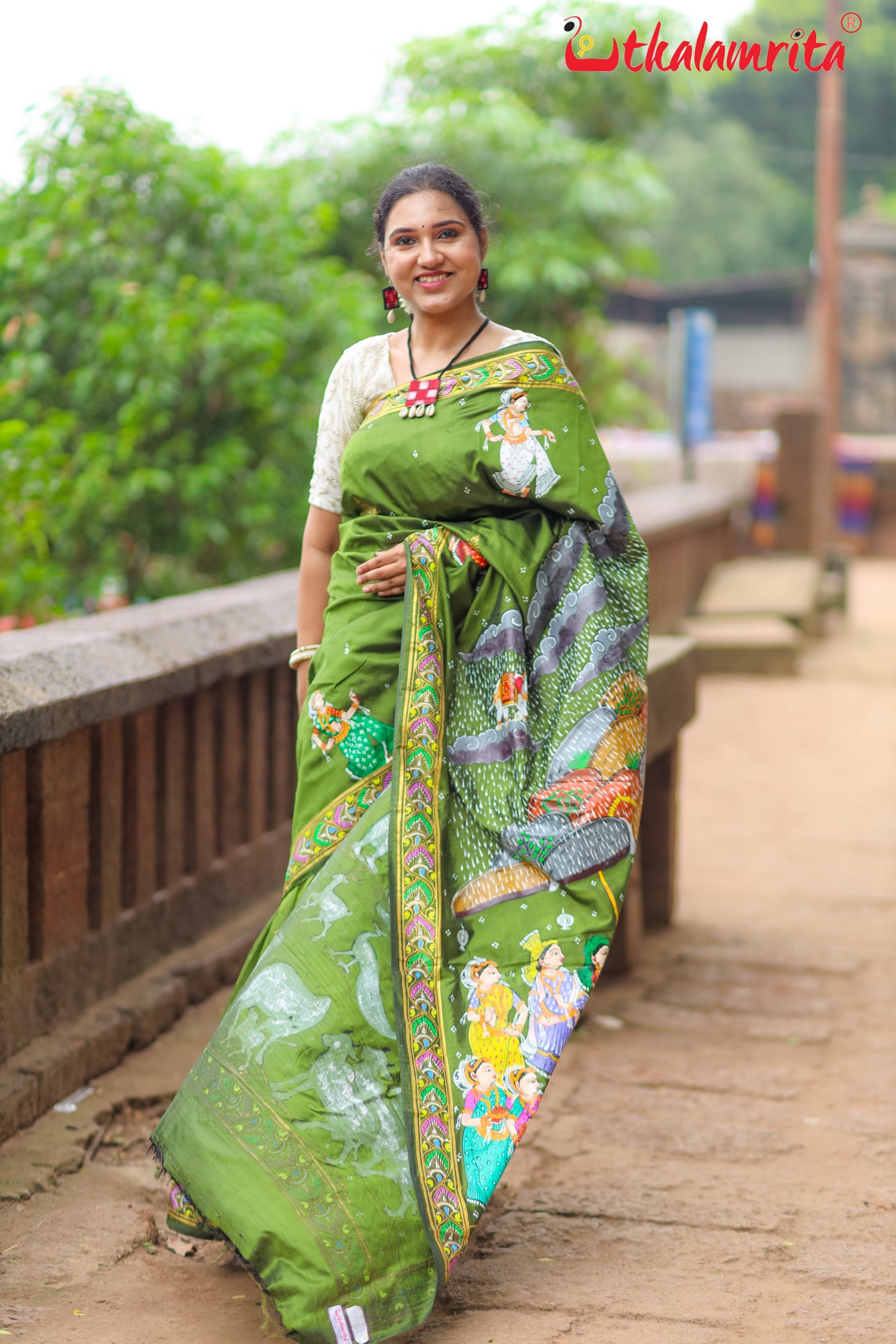 Mehndi Giri Gobardhan Pattachitra Silk Saree