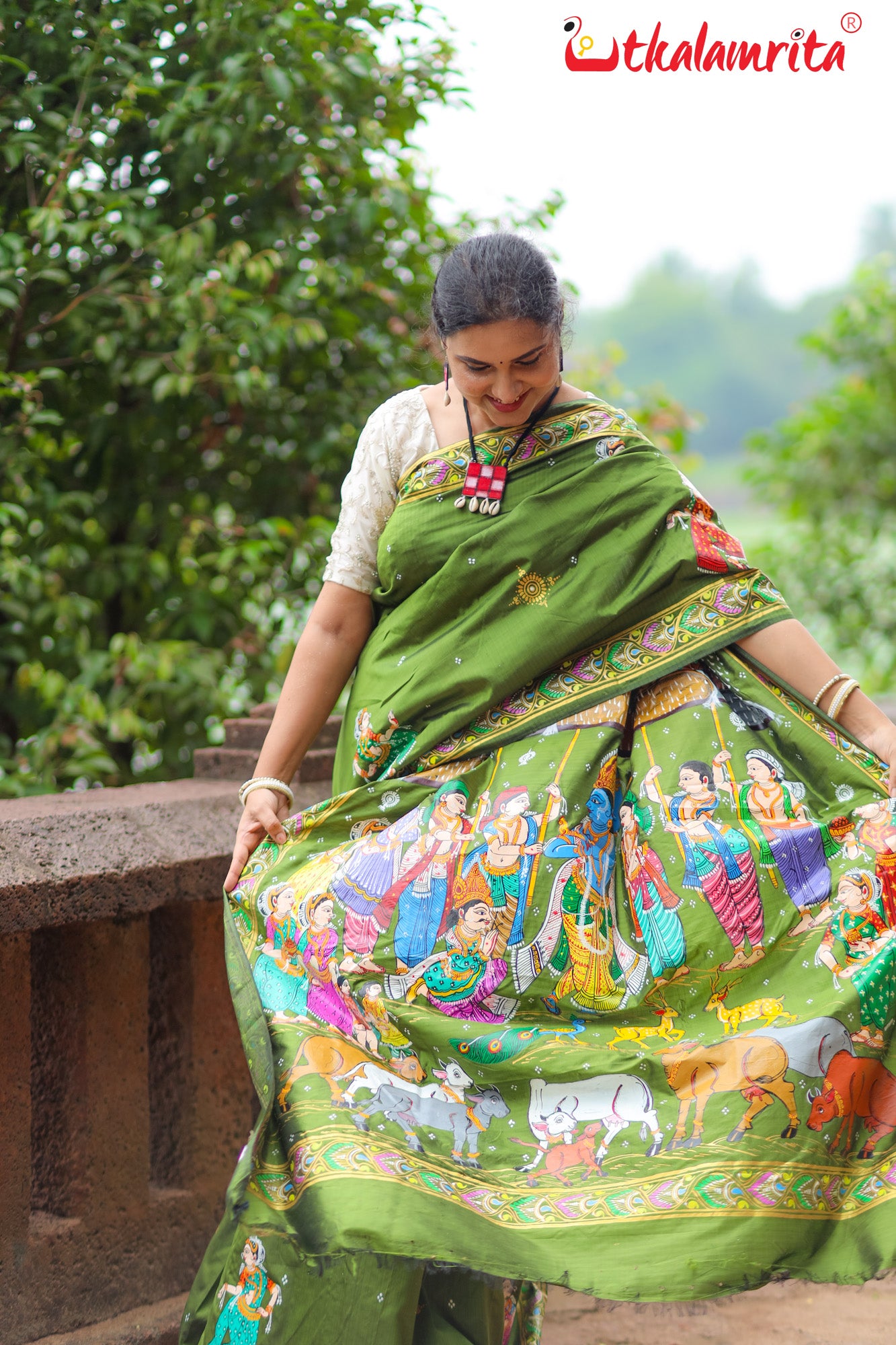 Mehndi Giri Gobardhan Pattachitra Silk Saree