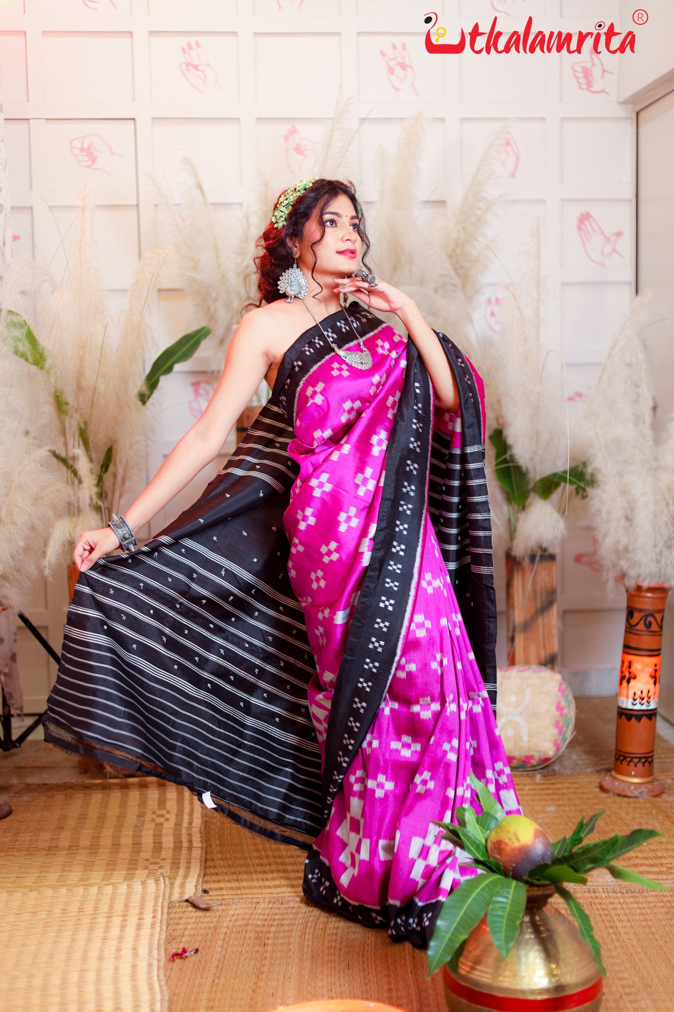 Pink Big Pasapali Khandua Silk Saree