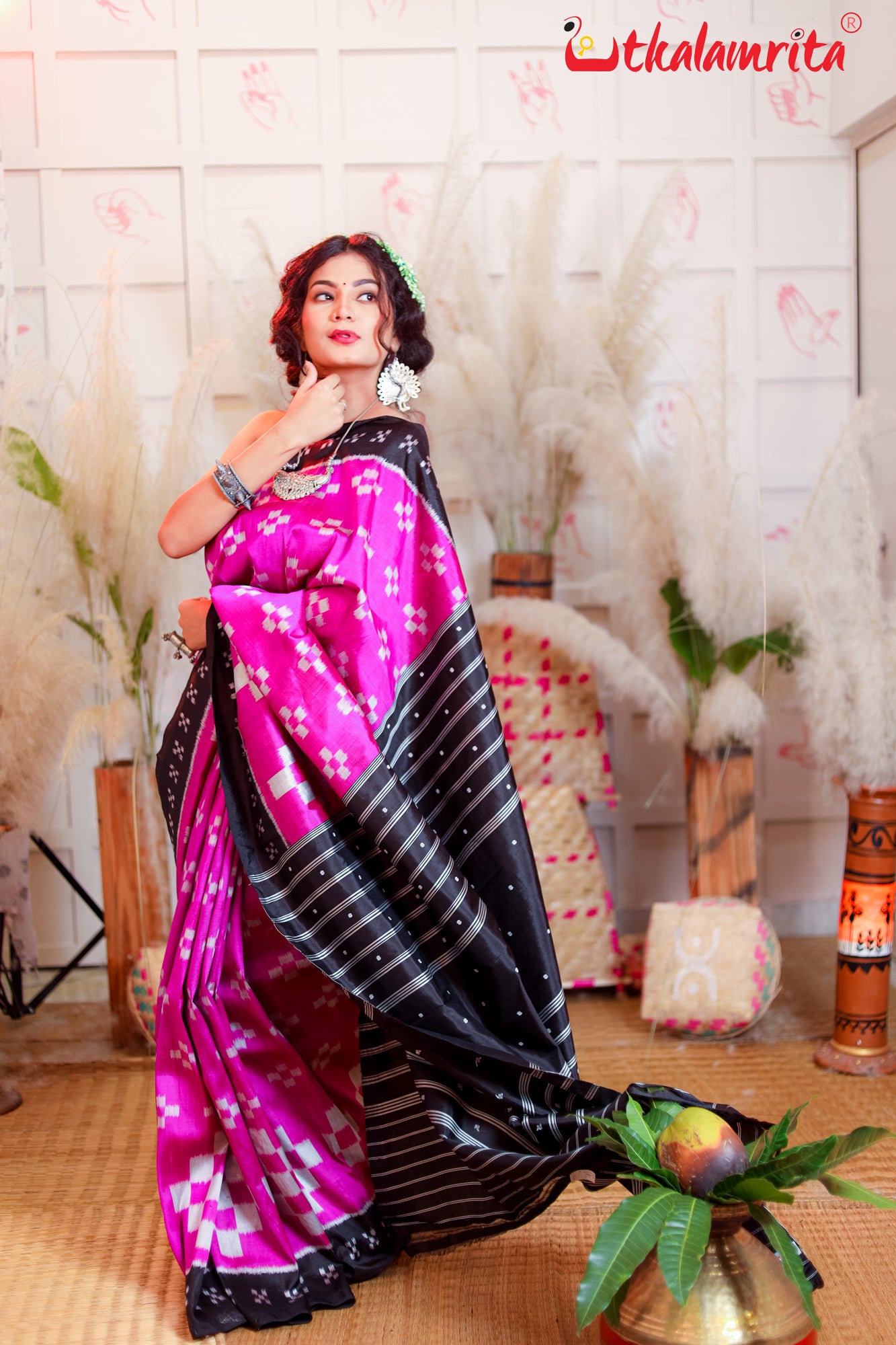 Pink Big Pasapali Khandua Silk Saree