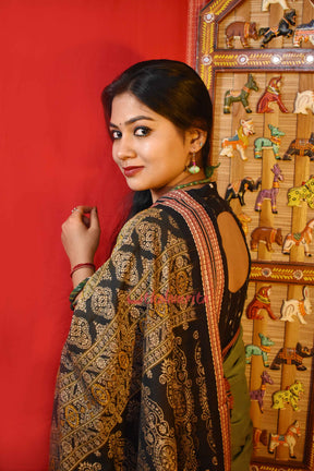 Mehndi Black Bomkai Saree