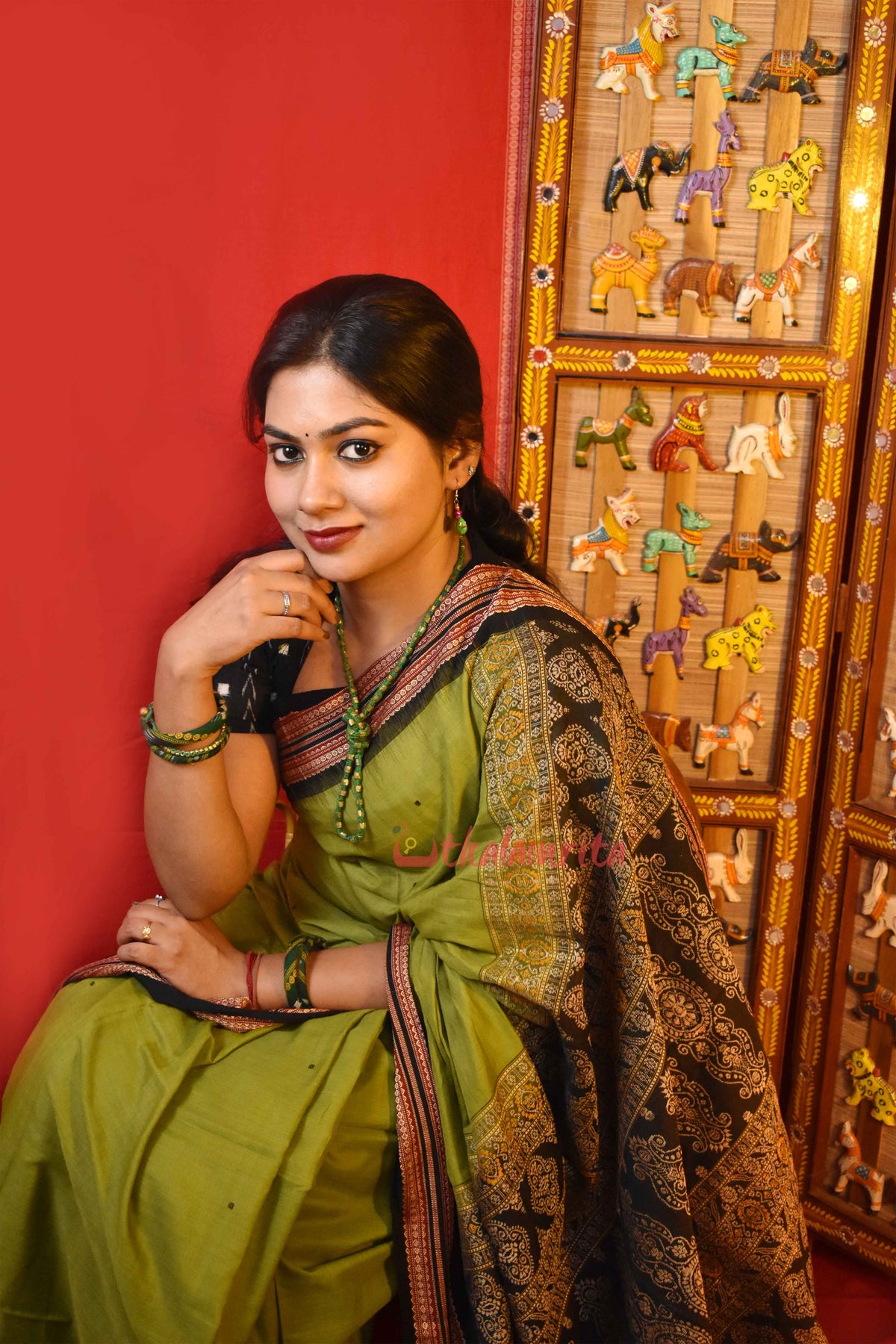 Mehndi Black Bomkai Saree