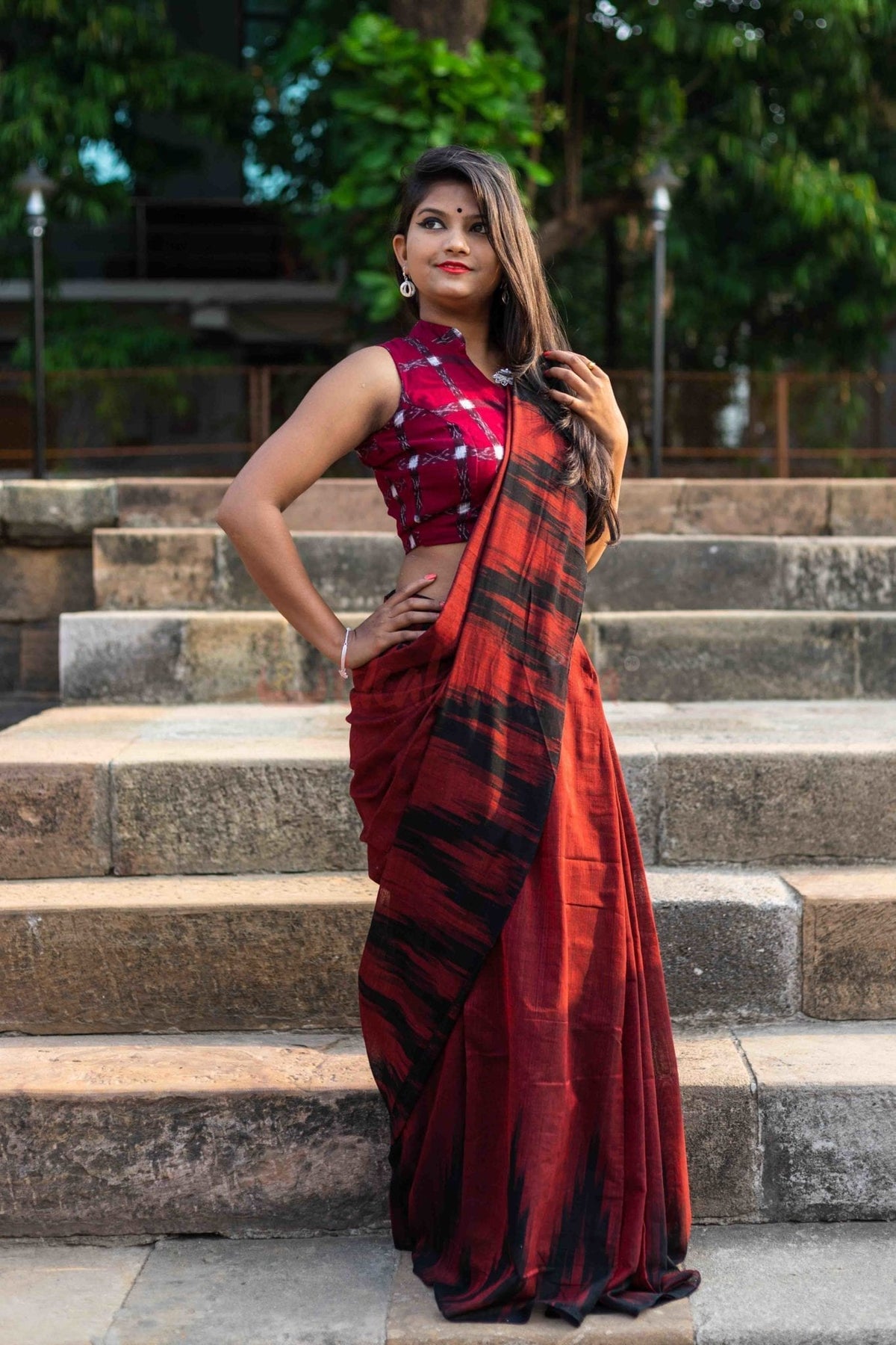 Kargil Kumbha Maroon Cotton Saree