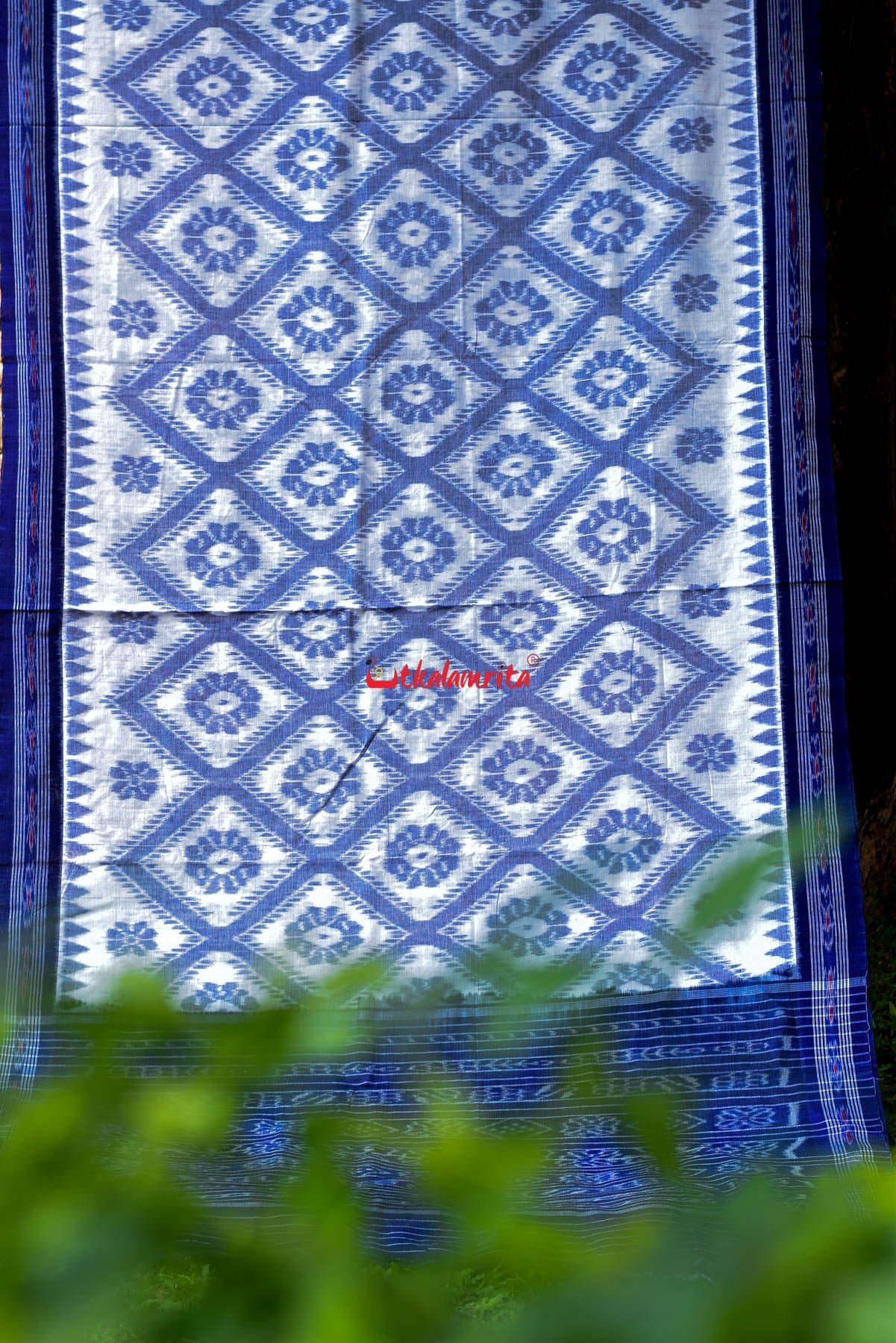 White Blue Bada Phula Cotton Saree