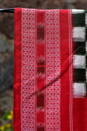 5 Kuthi Red Mehndi Pasapali Cotton Saree