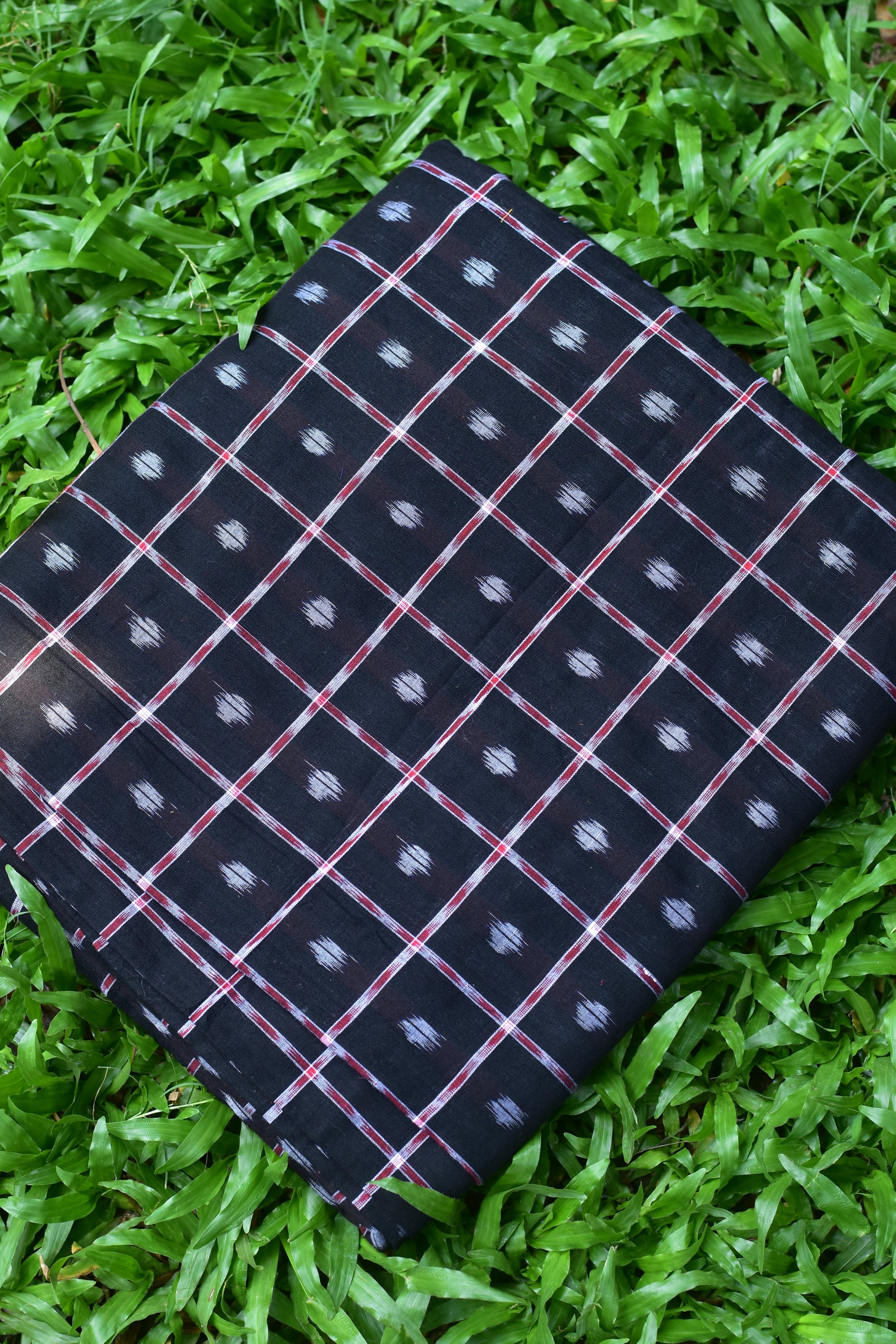 Black Grey Tipa Box (Fabric)