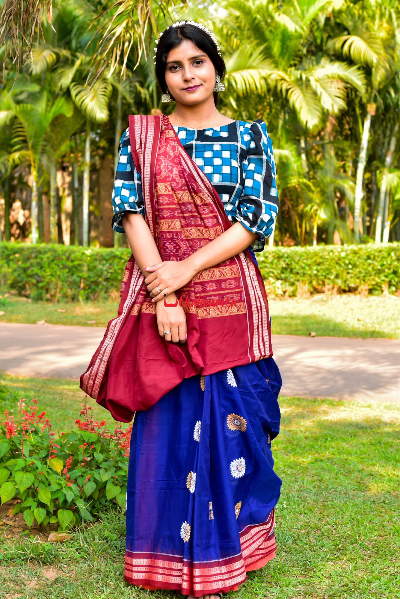 Blue Maroon Padam Bomkai Cotton Saree
