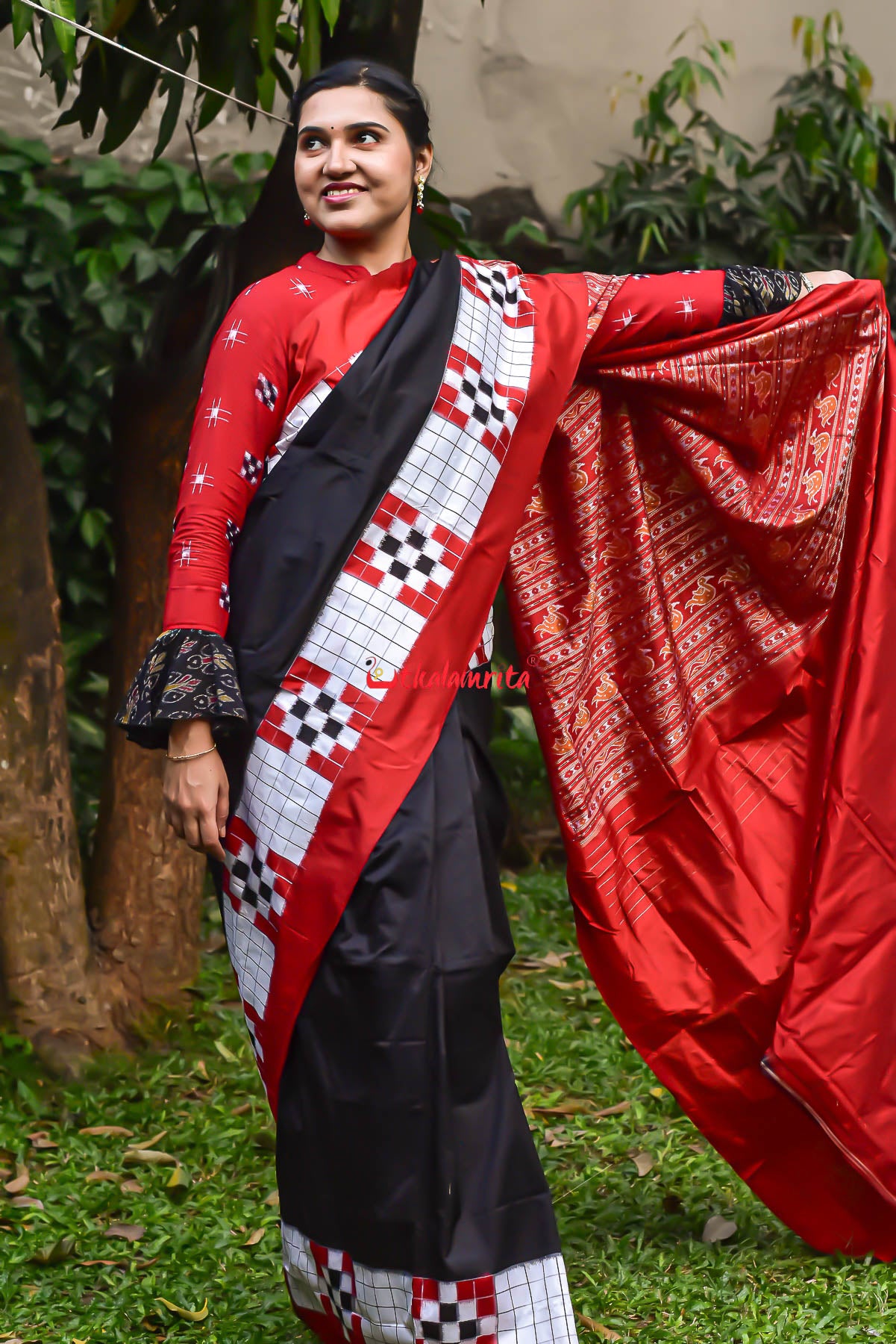 The Mulberry Tree - Shop for Handwoven Designer Assam Silk Sarees