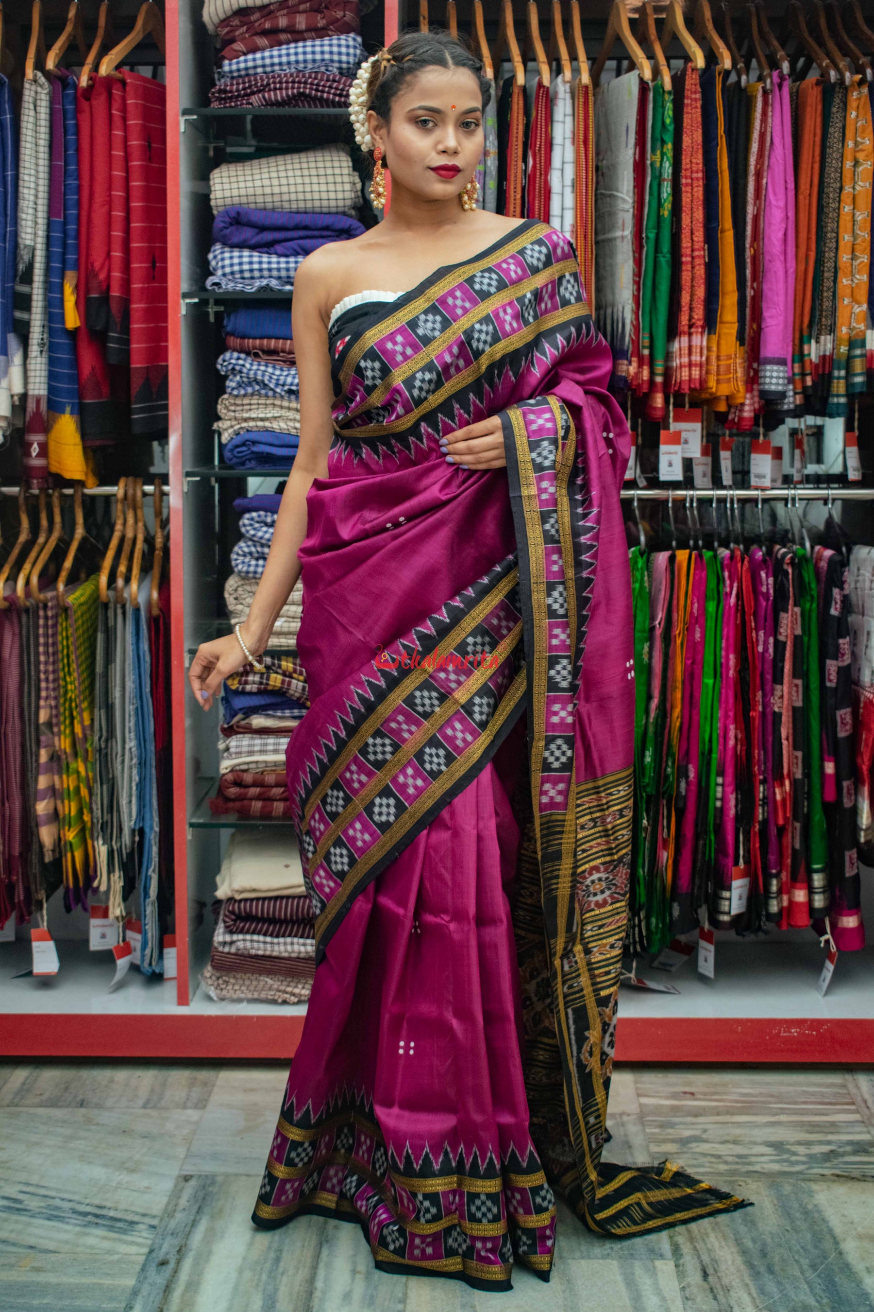 Magenta Double Border Pasapali Khandua Silk