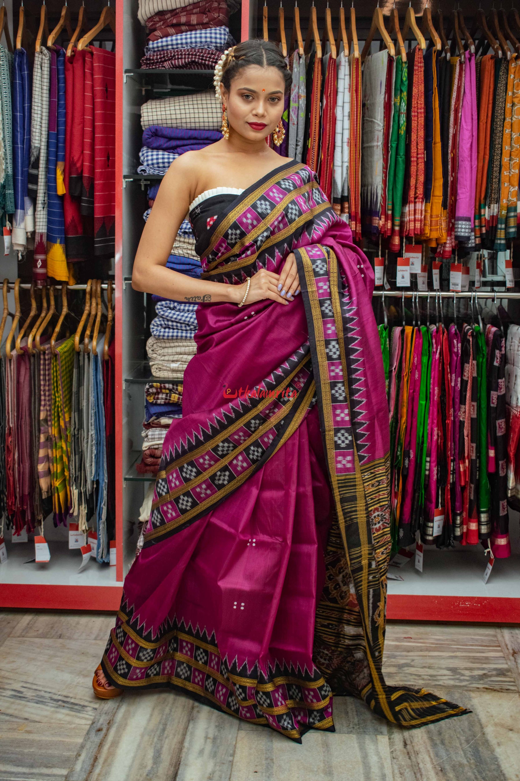 Magenta Double Border Pasapali Khandua Silk