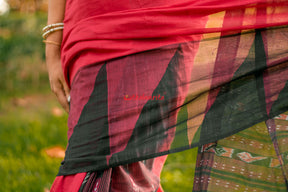 Red Phoda Kumbha Patli Cotton Saree