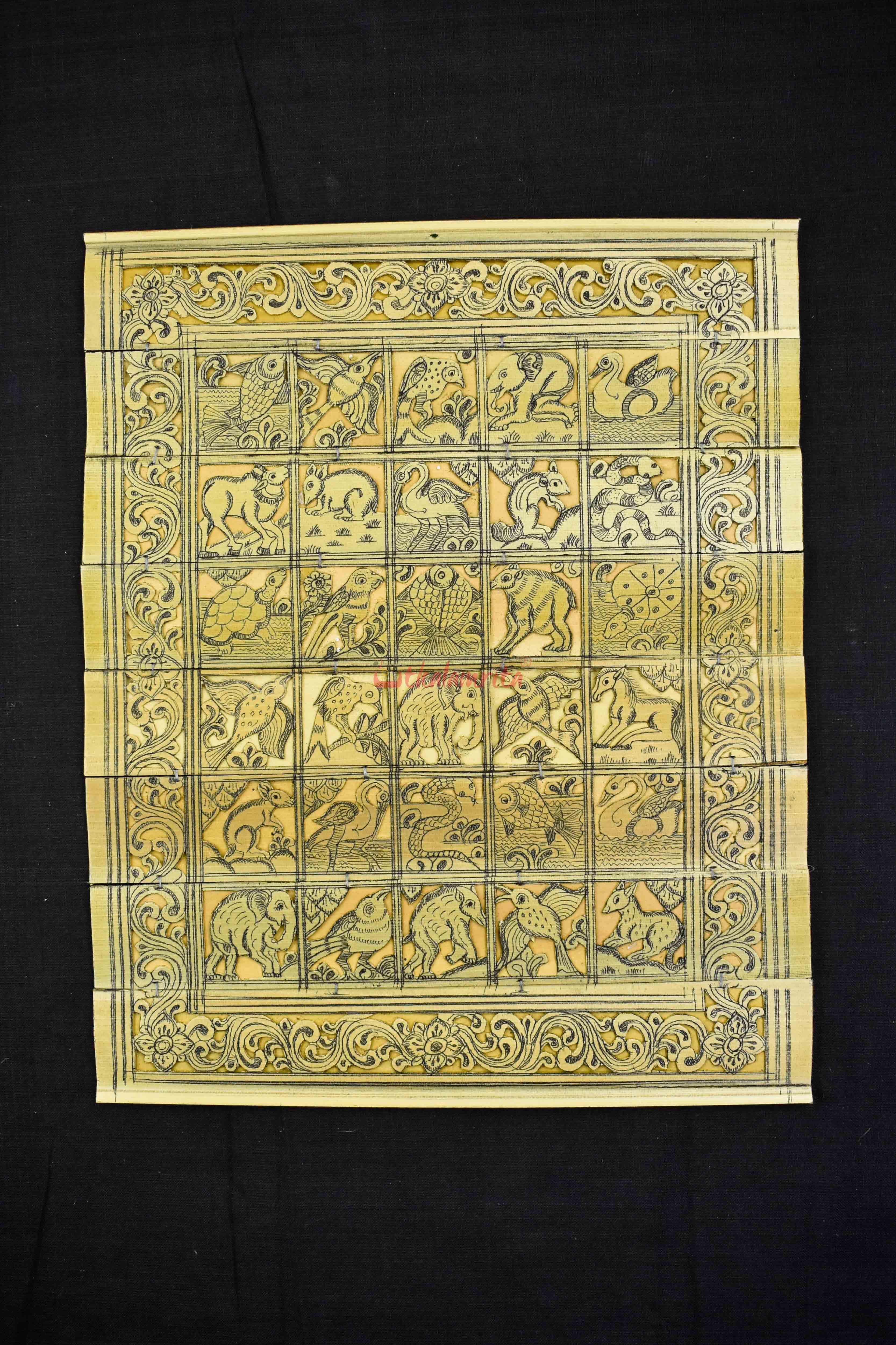 Animals on Wall (Talapatra Chitra) (10*8 Inches)