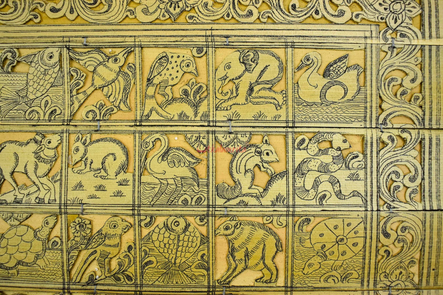 Animals on Wall (Talapatra Chitra) (10*8 Inches)