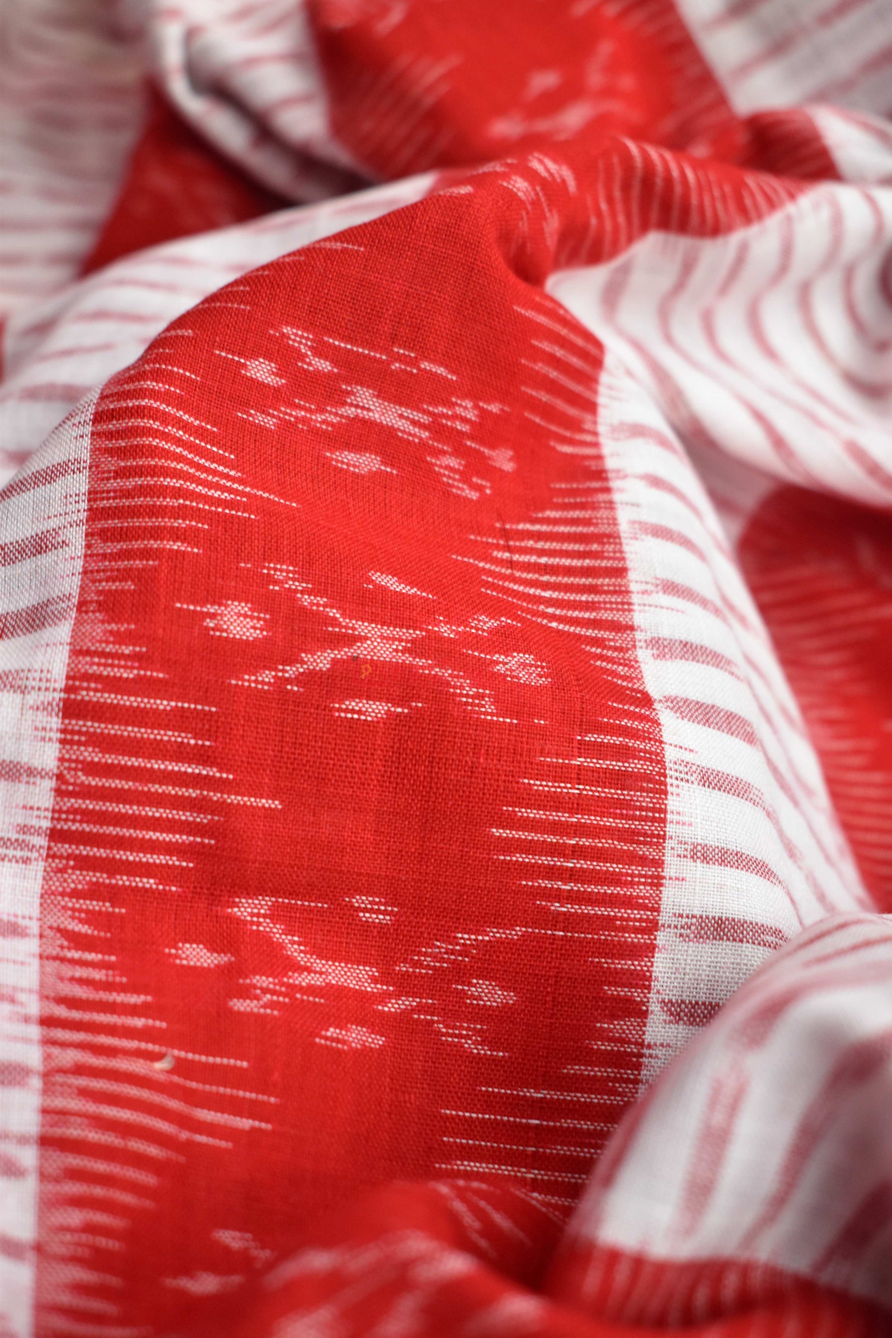 White Red Bandha (Fabric)