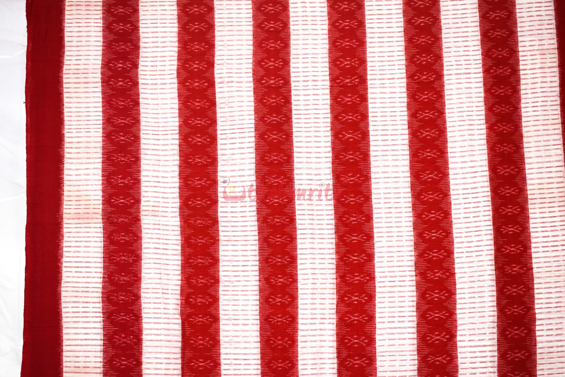 White Red Bandha (Fabric)