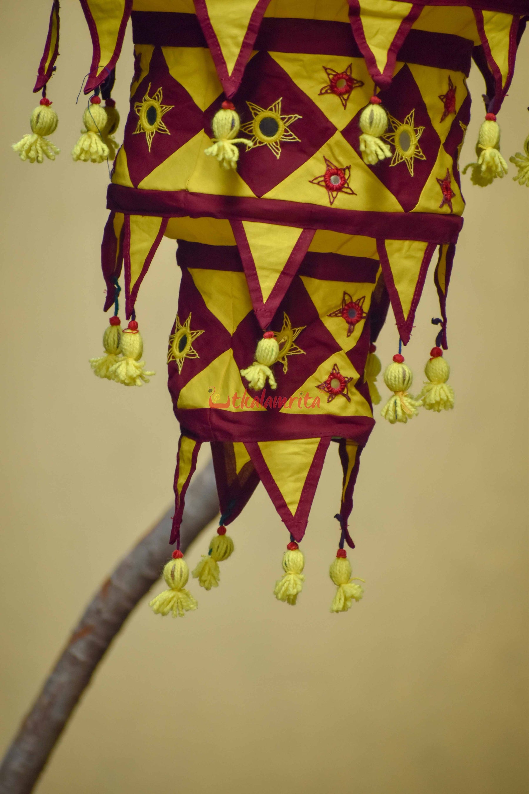 Maroon Yellow Special 3-Step Round Lampshade