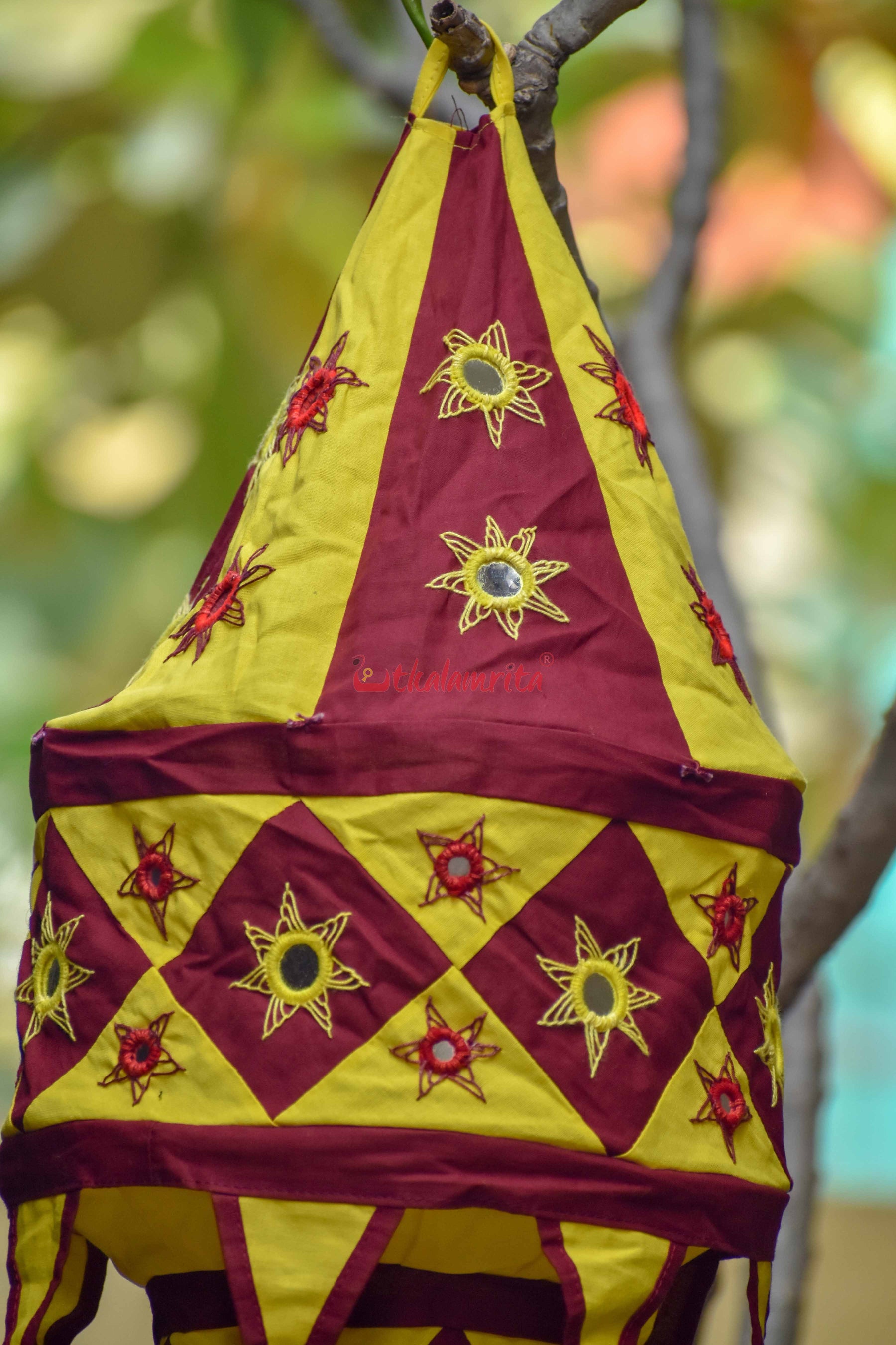 Maroon Yellow Special 2-Step Round Lampshade
