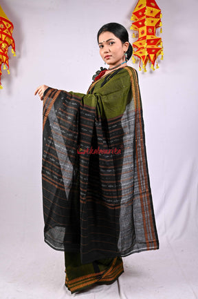 Mehndi Black Patta 4 Buti Saree