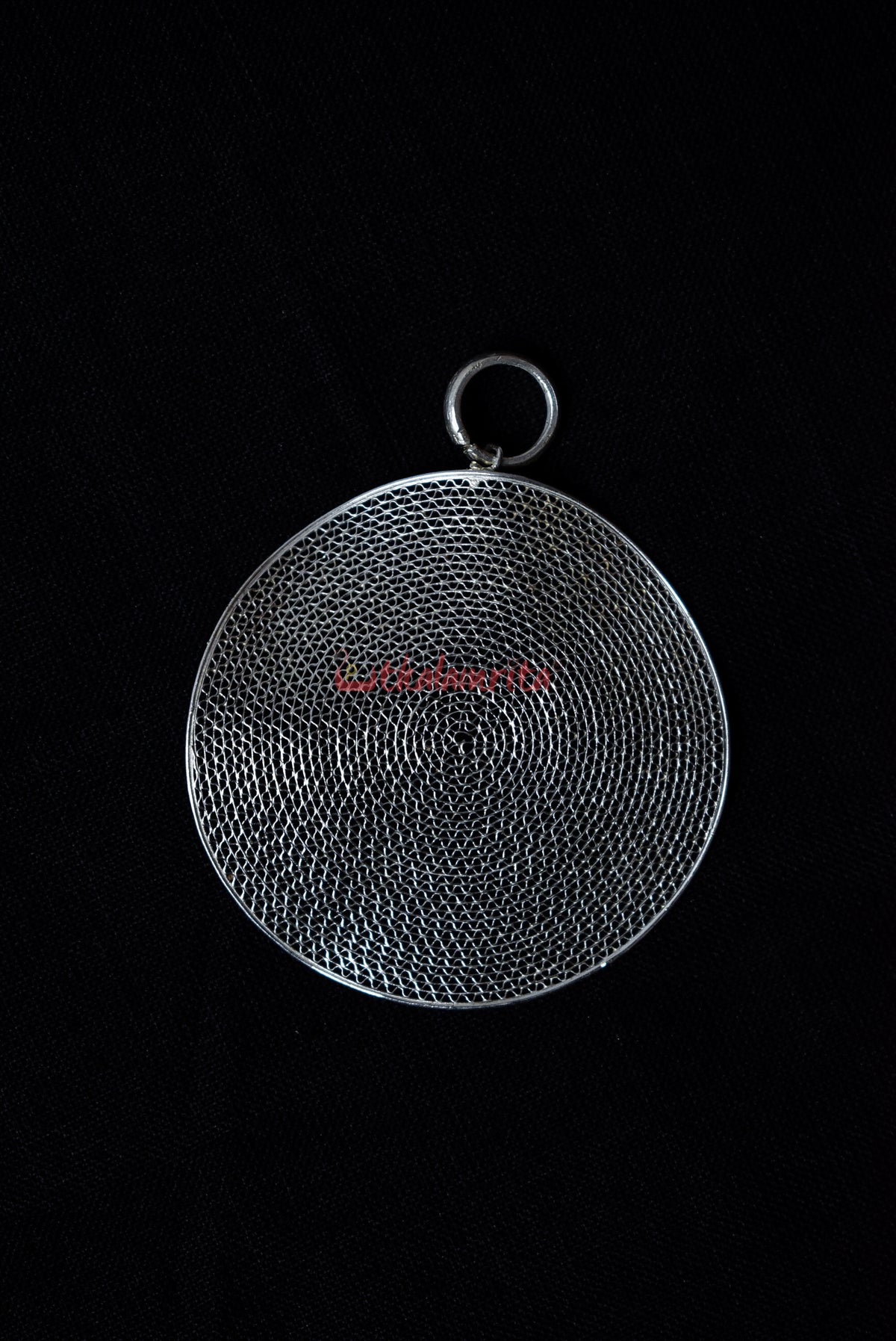 Wavy Round Zanjeera (Pendant)
