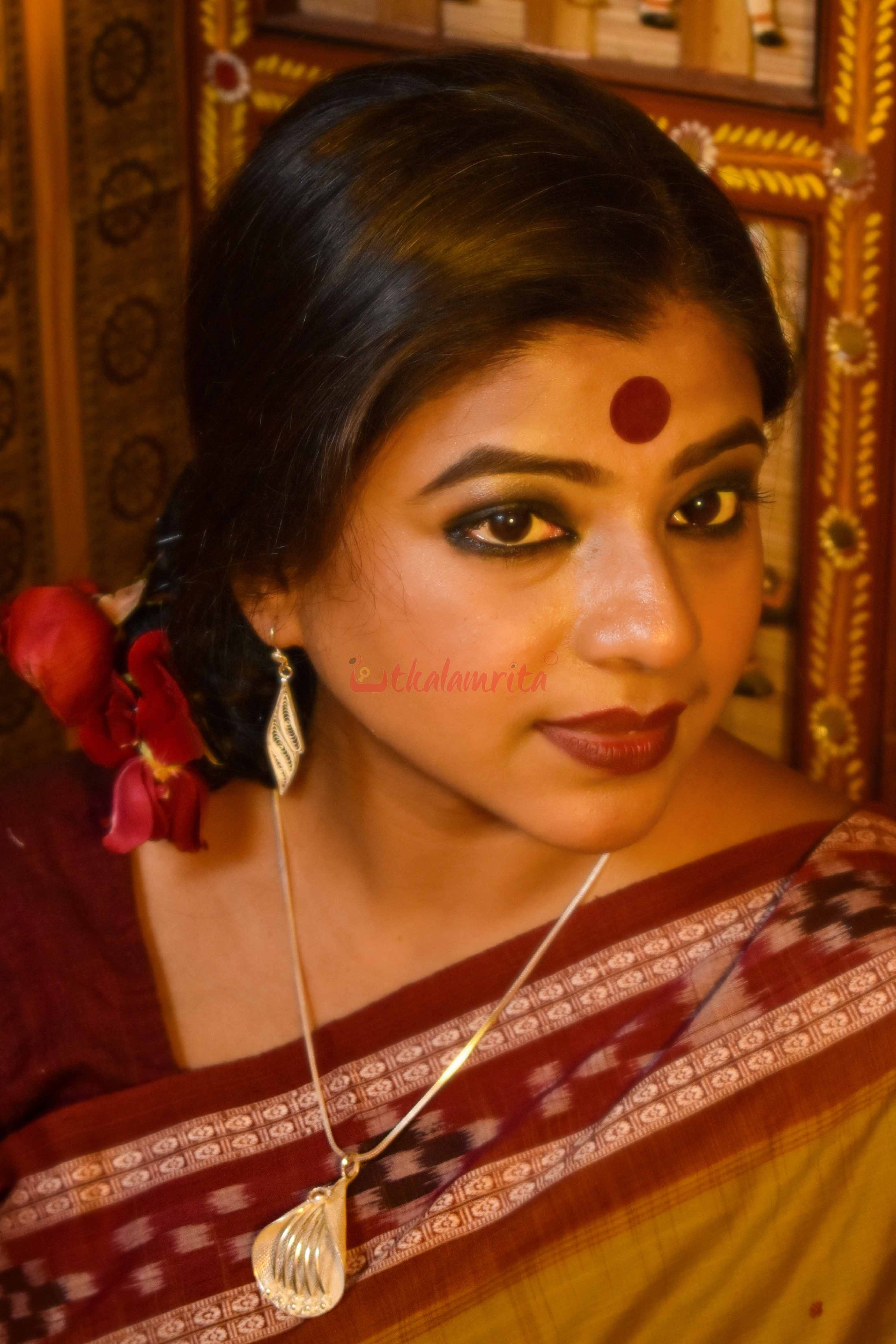 Medium Patti Dhatura (Pendant)