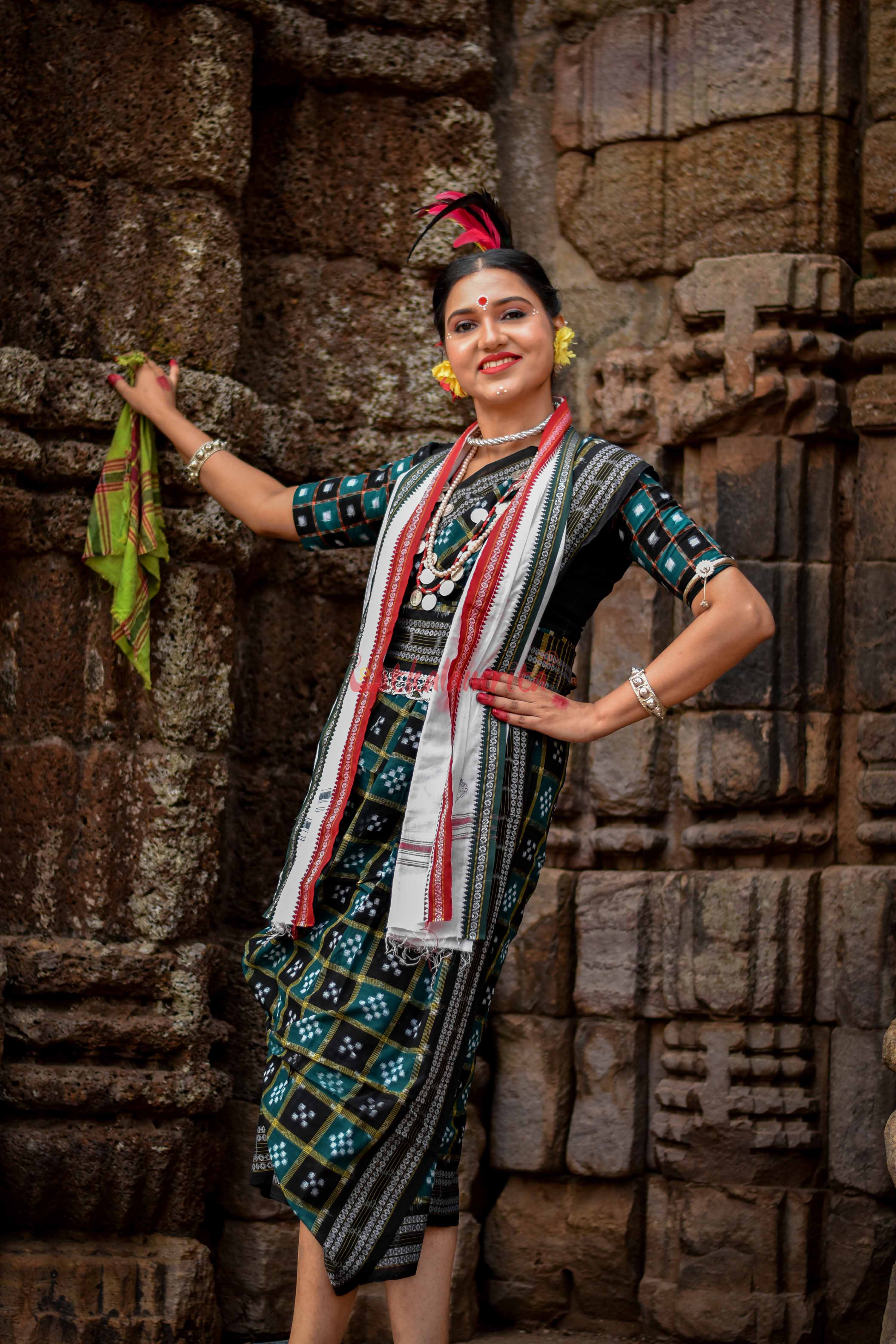 Mini Pasapali Wonder Green Saree