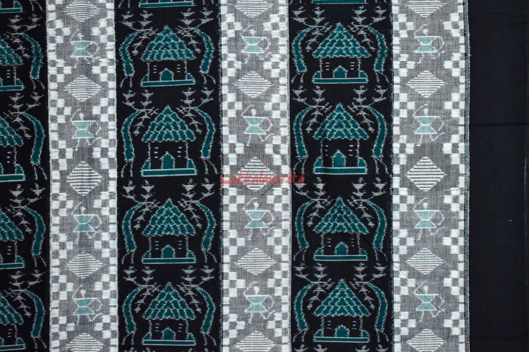 Black Green House Tribal Pasapali (Fabric)
