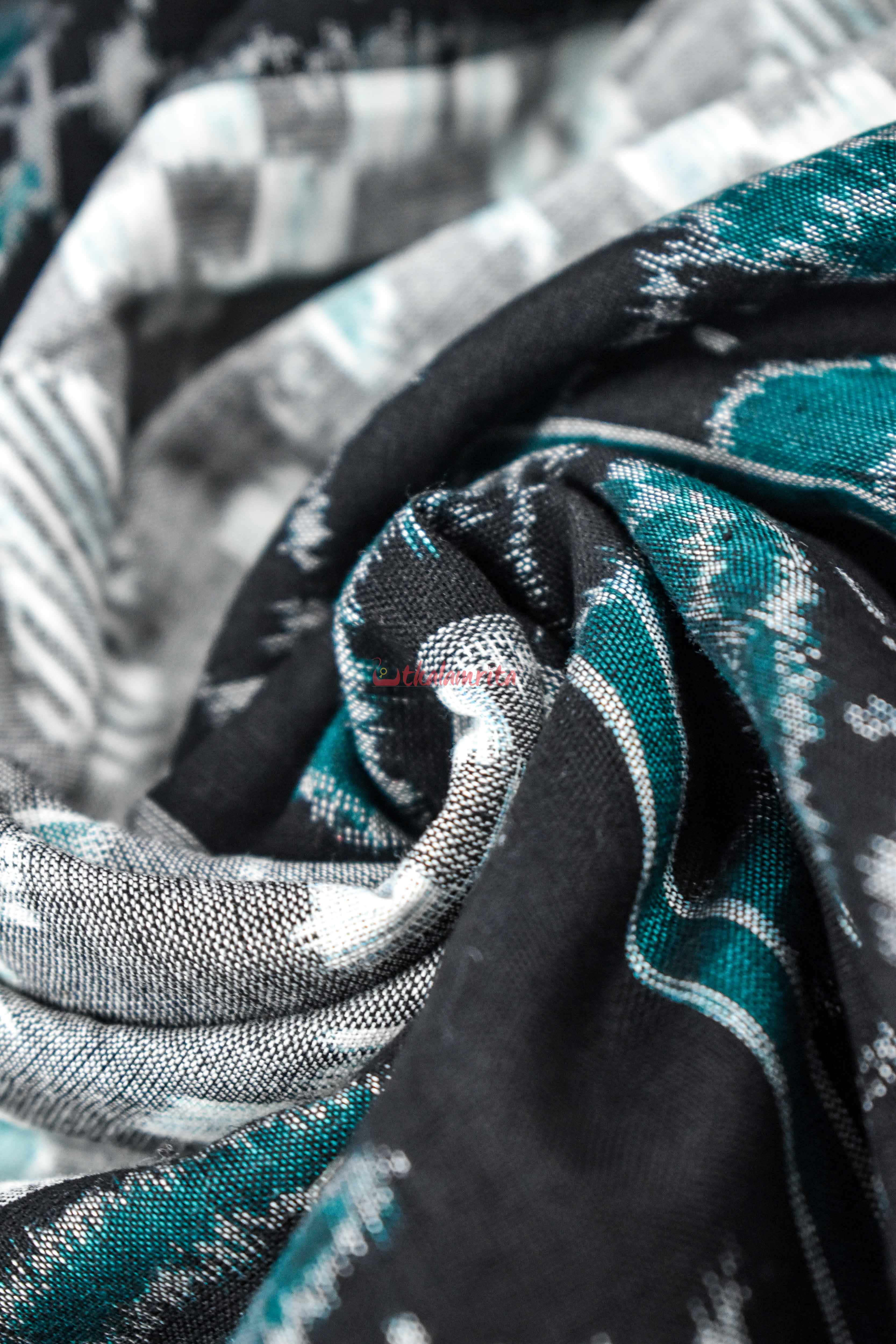 Black Green House Tribal Pasapali (Fabric)