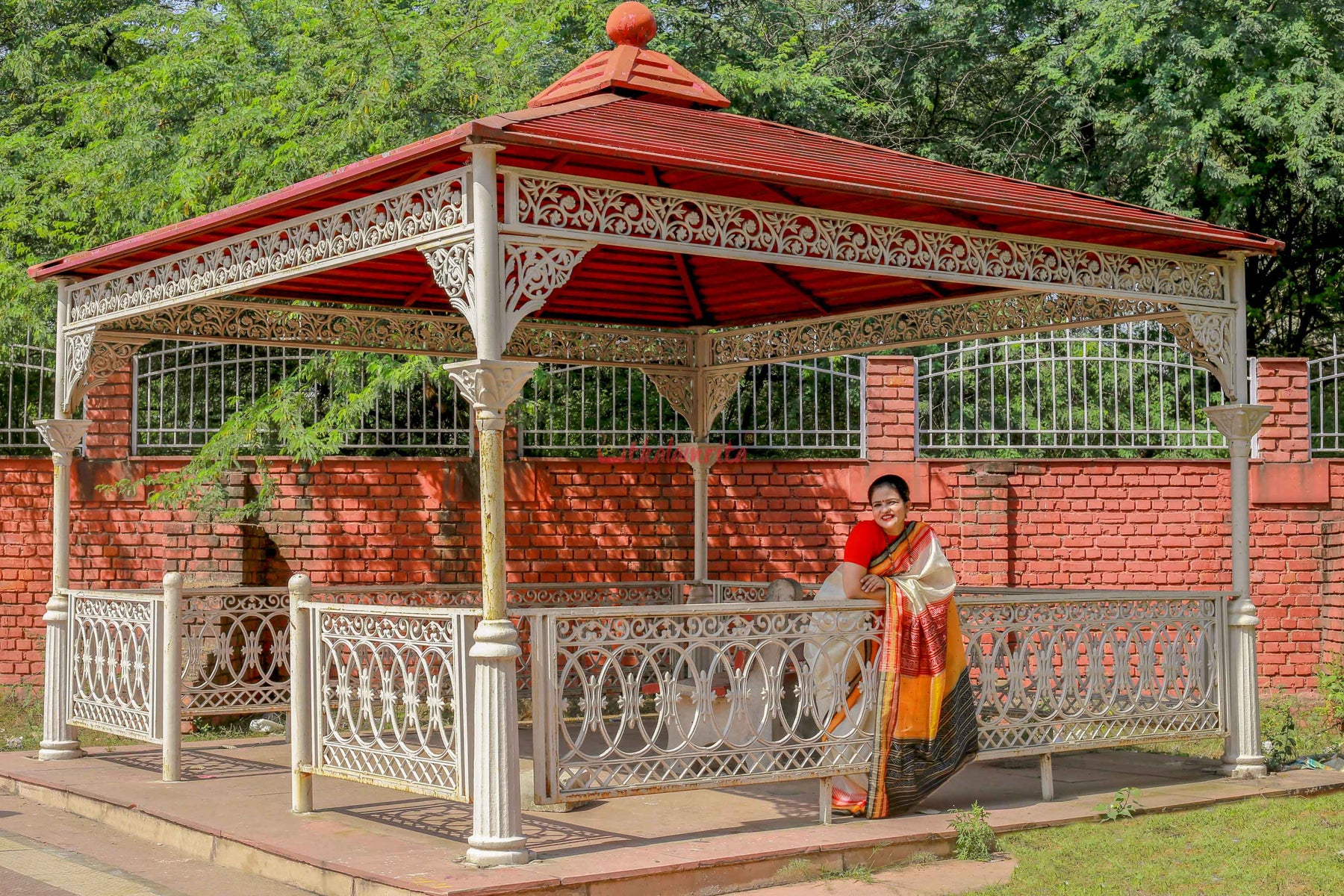 White Kathifera Silk Saree