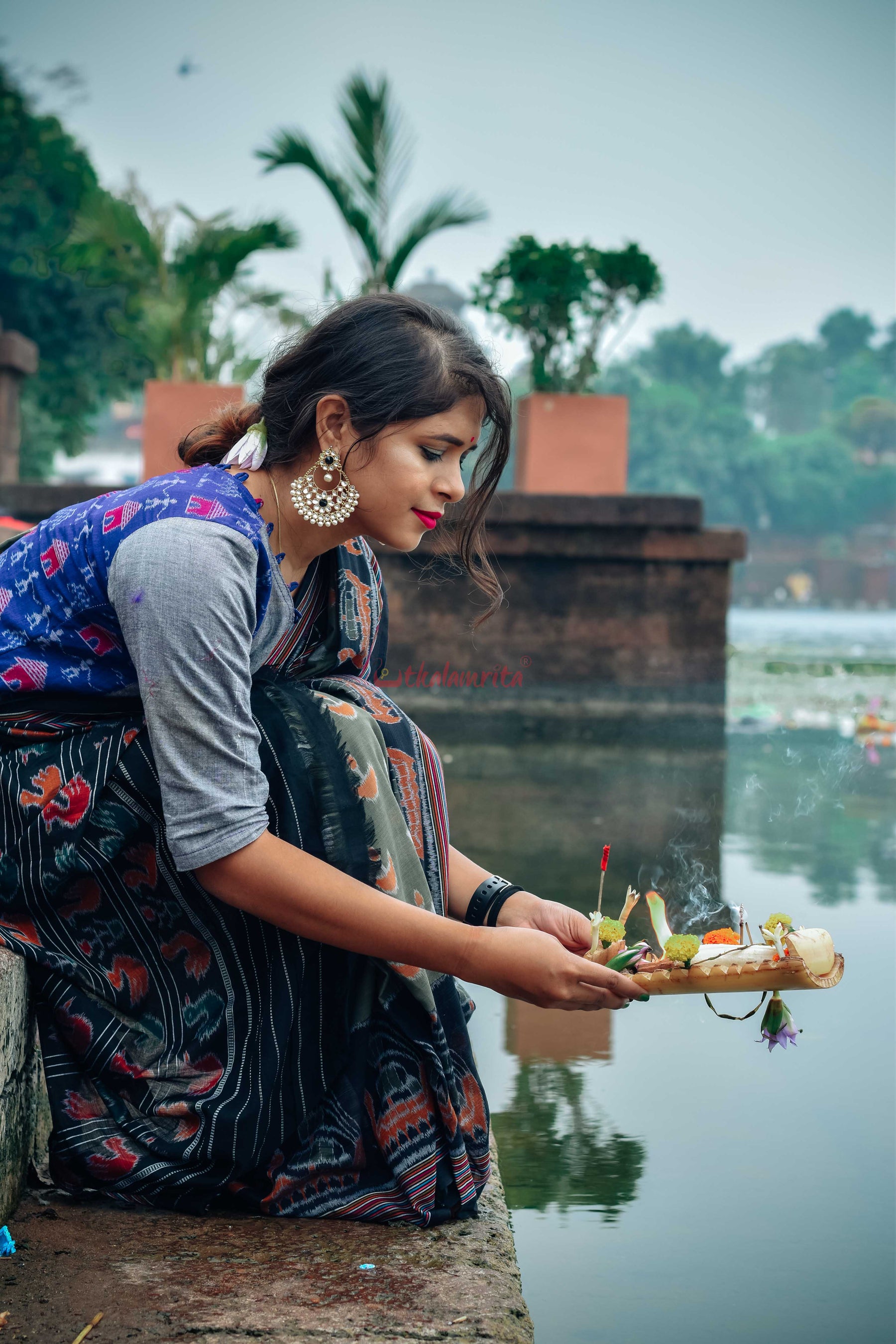 Olive Boita & Ducks Khandua Cotton Saree